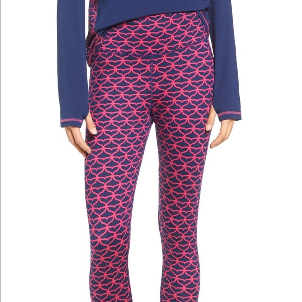 Cropped Whale Tail Leggings